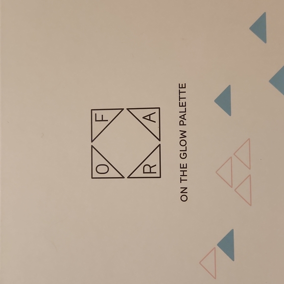 2 OFRA - Pro Palette On The Glow NEW and Good to go pallet - Picture 2 of 7